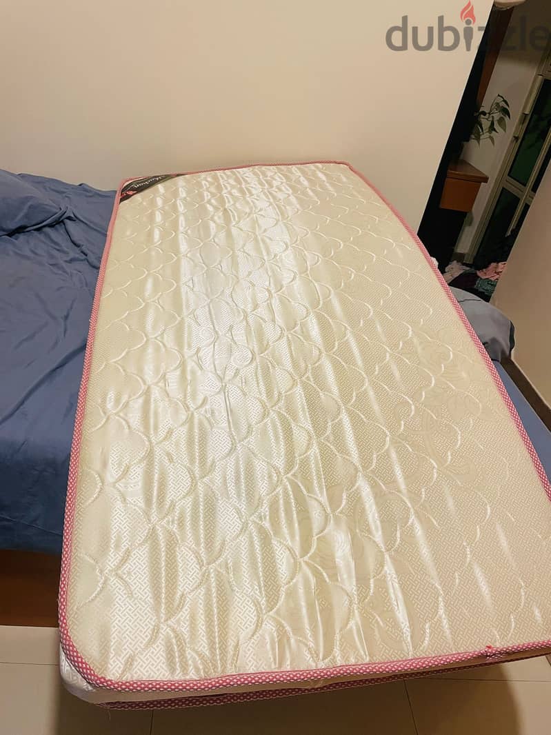 Brand new medical single bed matress 1