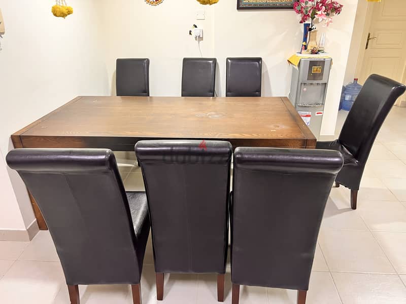 Dining table with 8 chairs 0