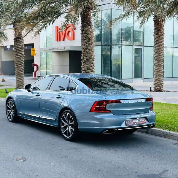 Volvo S90 2019 4