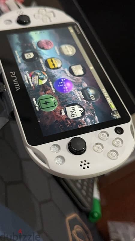 sony psvita 2000 super clean 128gb glacier white 2