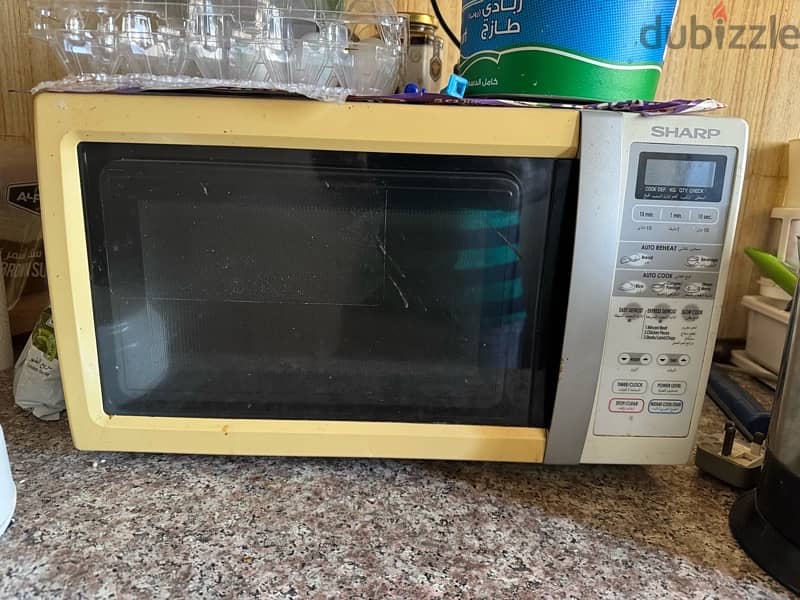 microwave oven 0