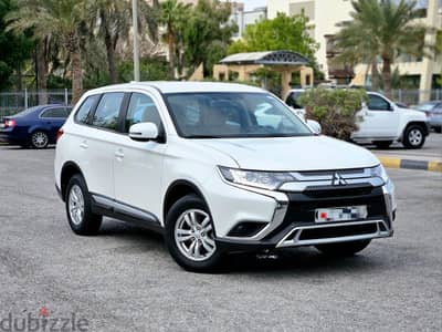 MITSUBISHI OUTLENDER 2020 TOP EXCELLENT CONDITION URGENTLY FOR SALE