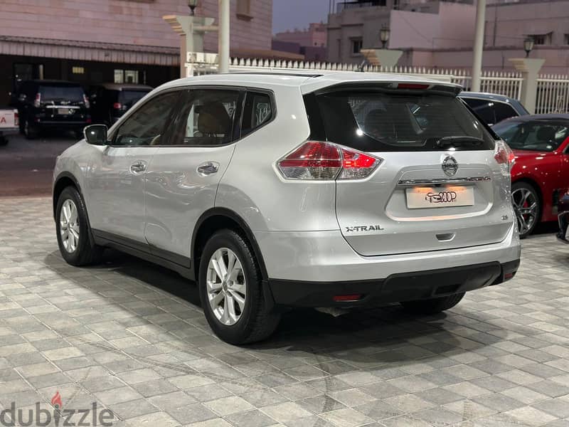 Nissan X-Trail 2015 2.5 9