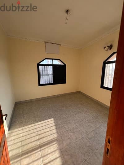 Flat for Rent 2 Bedroom 2 Toilet with balcony near Masjid only 100 BD