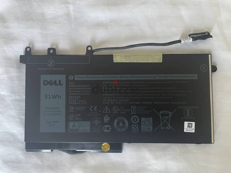 Lot of Laptop Components for Sale (Lenovo, Dell, Chargers, Batteries) 4