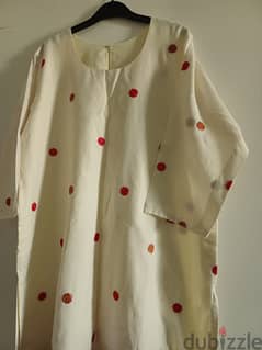 Lovely cream and red coloured kurthi. 8bd (New) 4xl 0