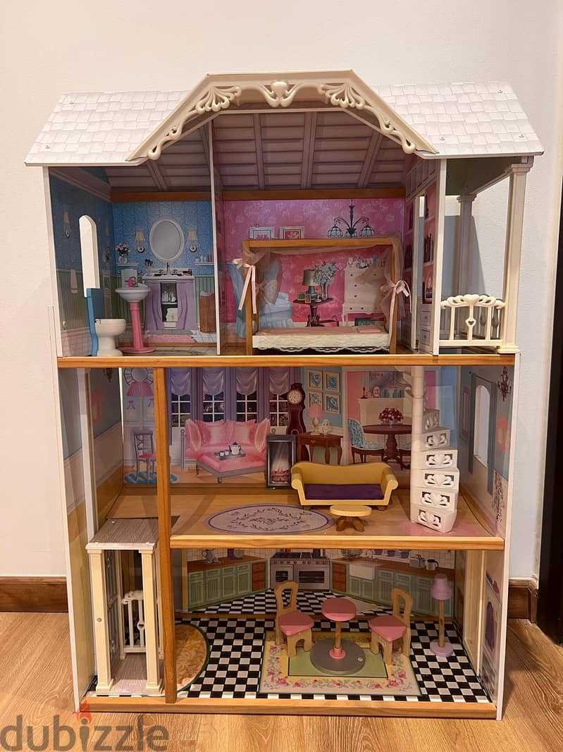 Barbie Doll House 0