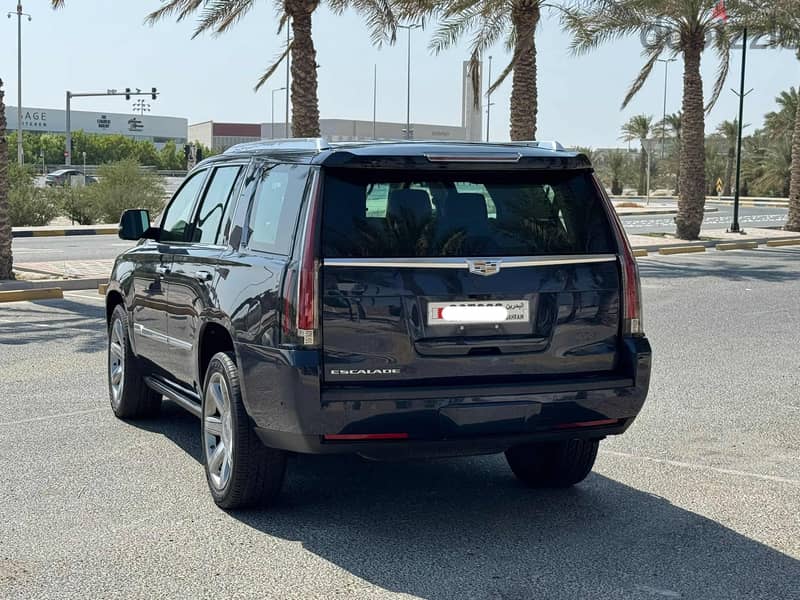 Cadillac Escalade 2018 blue 6