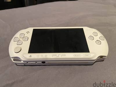 PSP-E1008IW jailbreaked