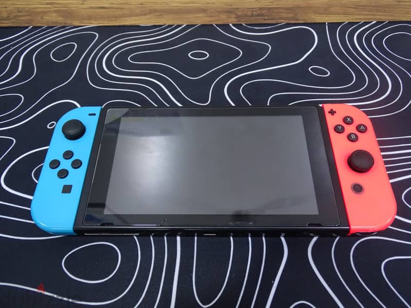 Nintendo switch for sale  - نينتندوو سويتج للبيع ب70 و قابل 4