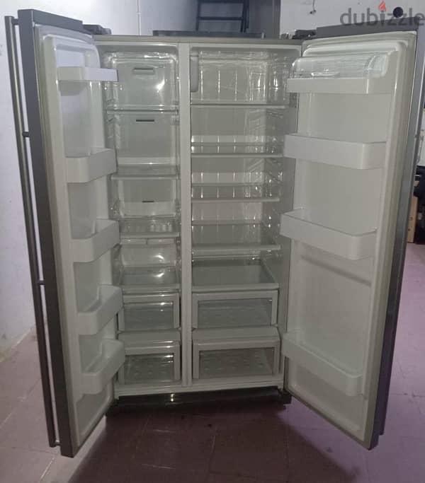 Double door Fridge For sale 0