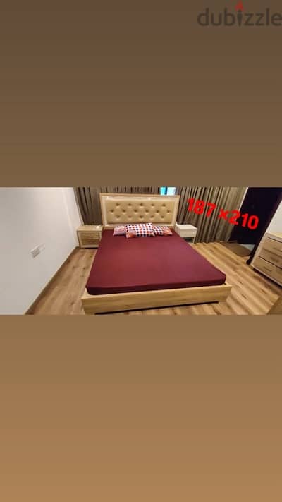 big and nice clean bed +a glass table really good and nice only for 40