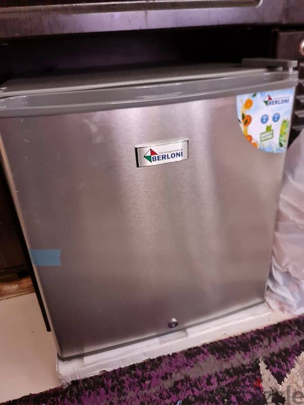 Refrigerator small singal door 55Ltr 0