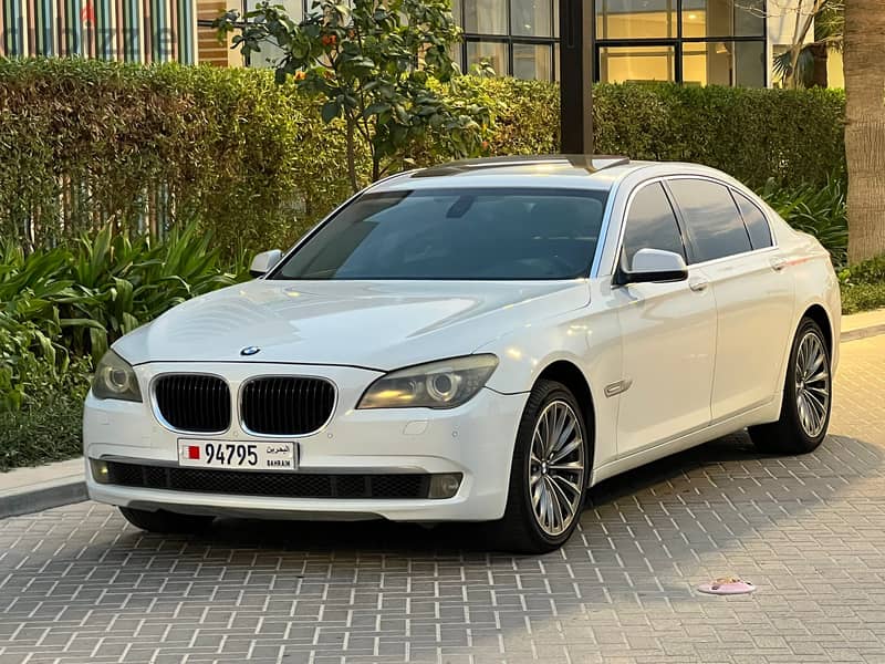 BMW 740 Li MODEL 2011 FOR SALE 6