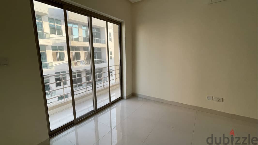 semifurnished flat without EWA in Buhair near Alsalam hospital 4