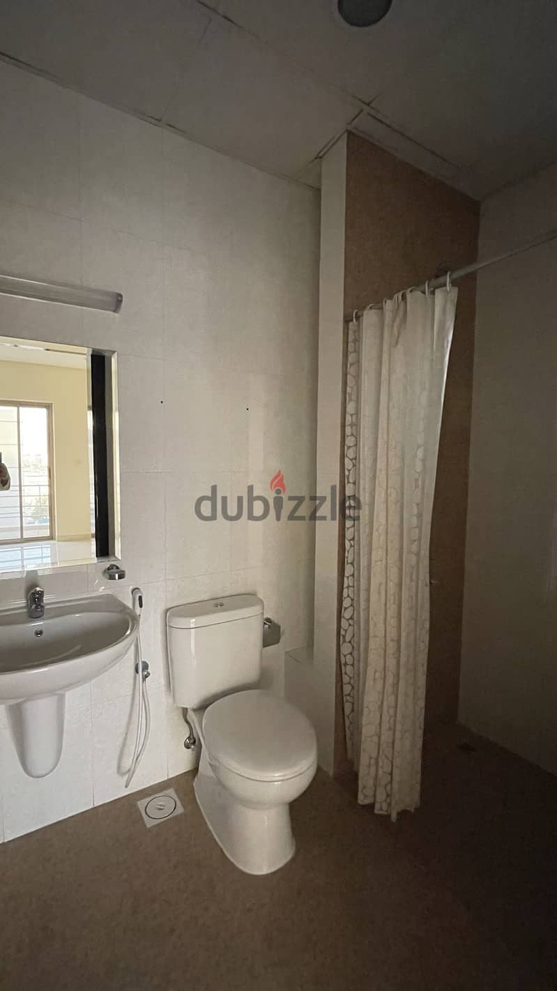 semifurnished flat without EWA in Buhair near Alsalam hospital 5