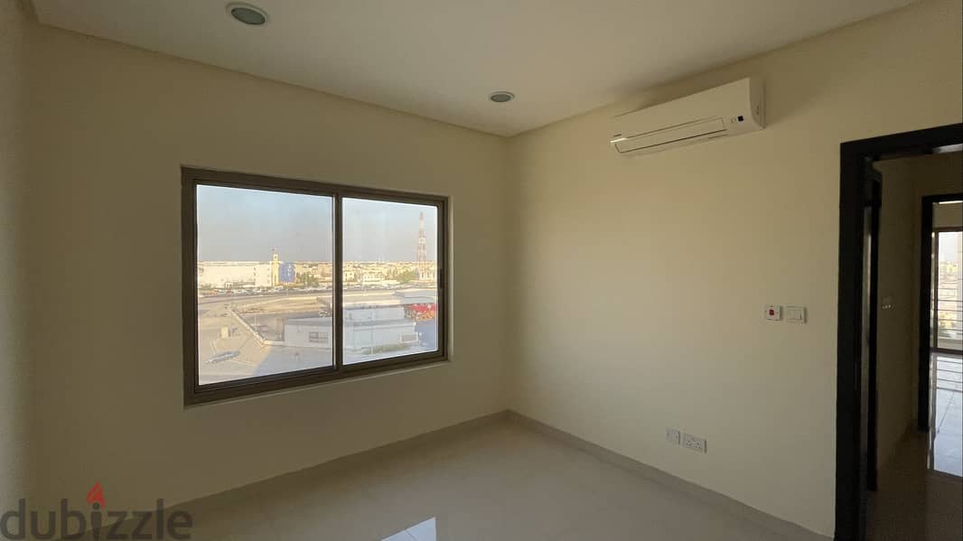 semifurnished flat without EWA in Buhair near Alsalam hospital 7