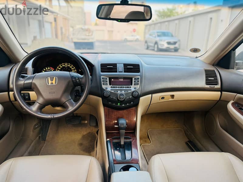 Honda Accord 2006 Full Option 4