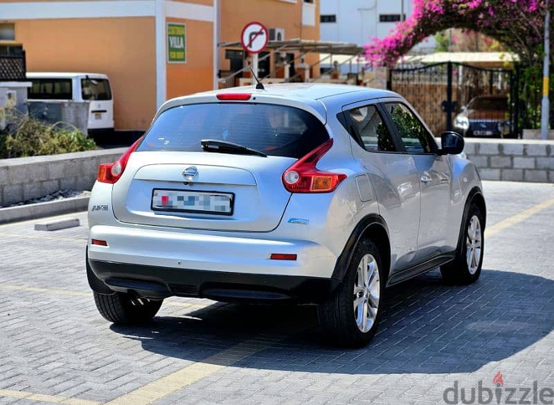 NISSAN JUKE 2012 EXCELLENT CONDITION URGENTLY FOR SALE 3