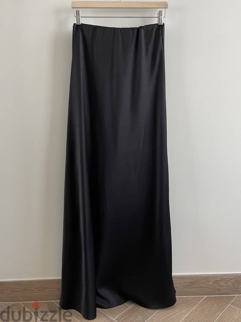 Skirt maxi (almost new) 0