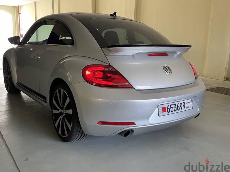 Volkswagen Beetle 2015 R-line 2