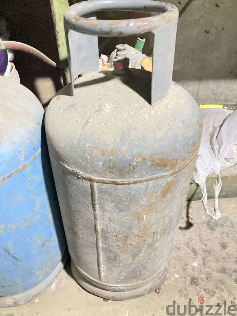 Gas cylinder for sale 20 bd 0