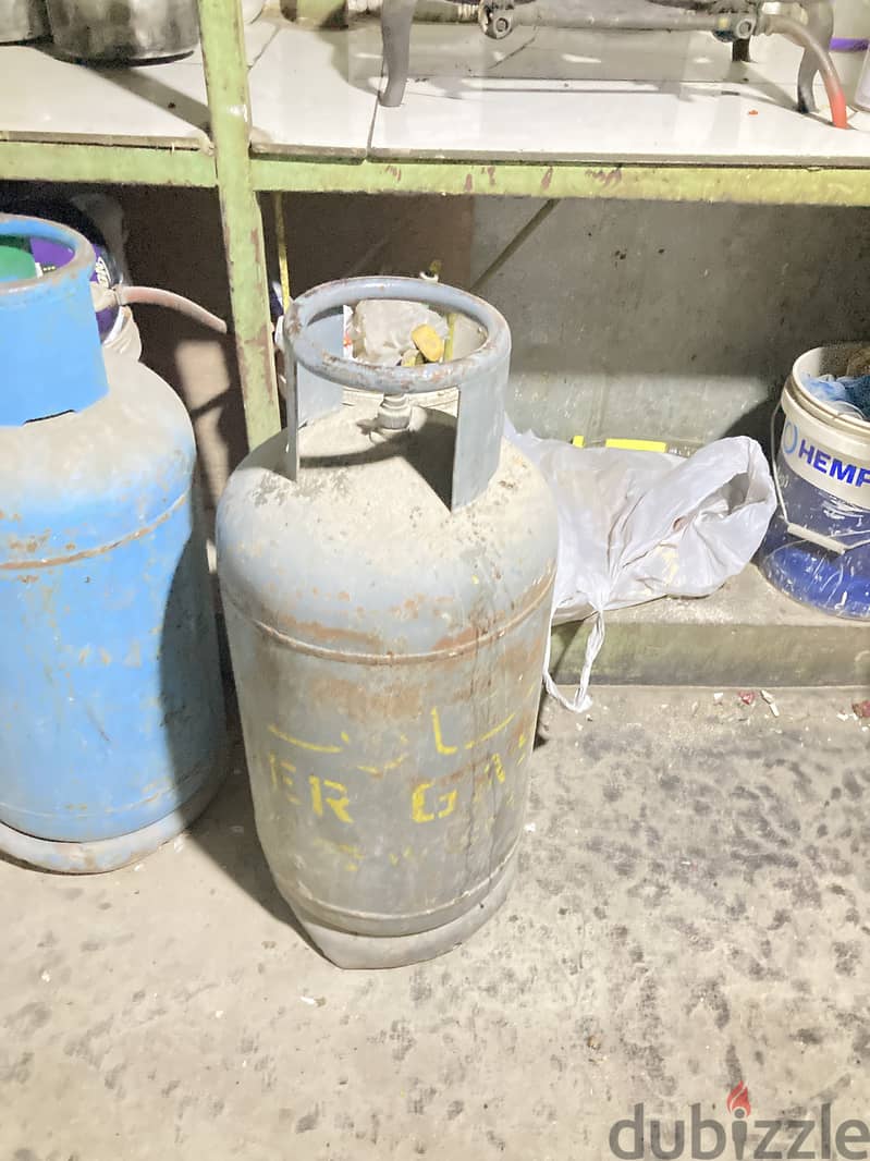 Gas cylinder for sale 20 bd 2