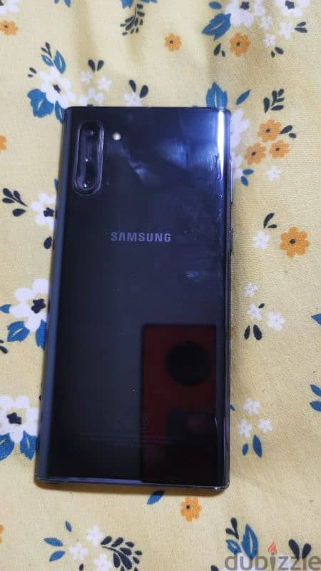 urgent sale. . samsung note 10. . . . . 8gb. 256gb 2