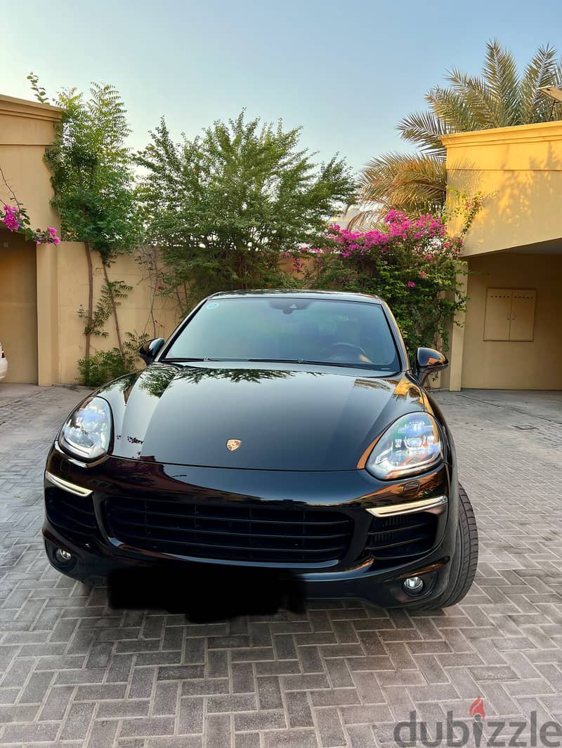 Porsche Cayenne 2015 1