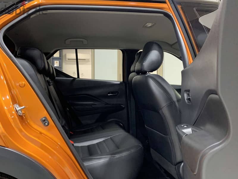 Nissan Kicks (60,000 Kms) 6