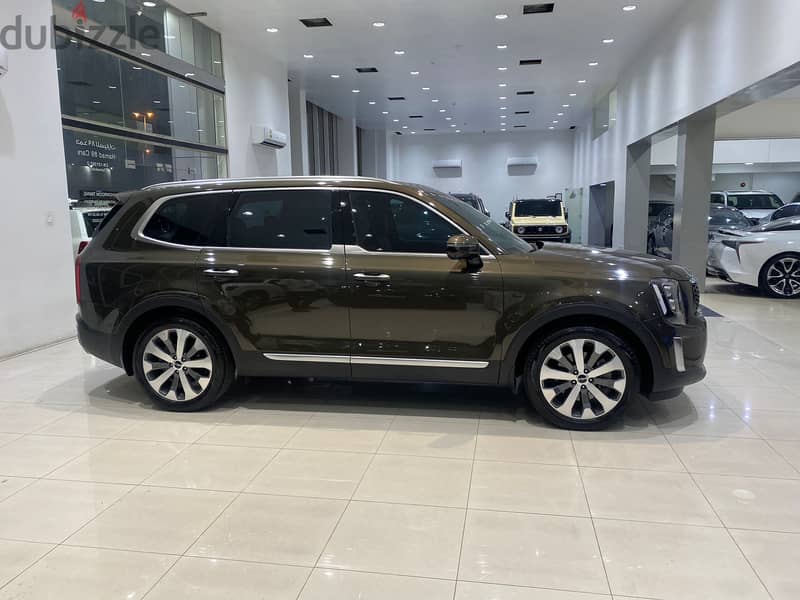 Kia Telluride 2022 GREY 2