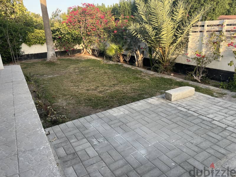 Lovely 3 Brm Villa With Garden and Pet Friendly 9