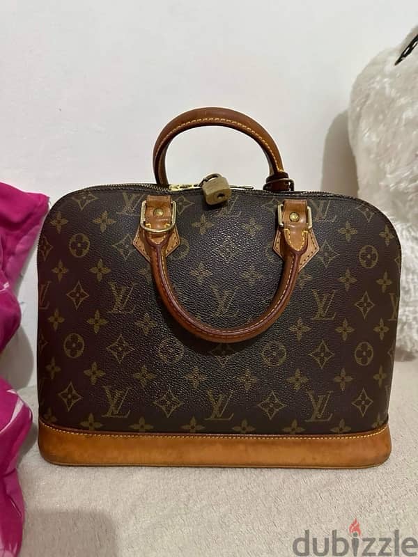 LV alma bag 1