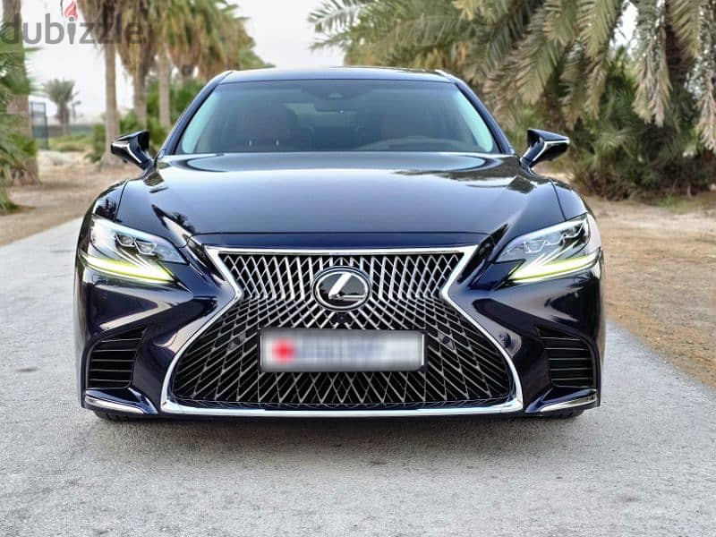 Lexus LS-Series 2020 1