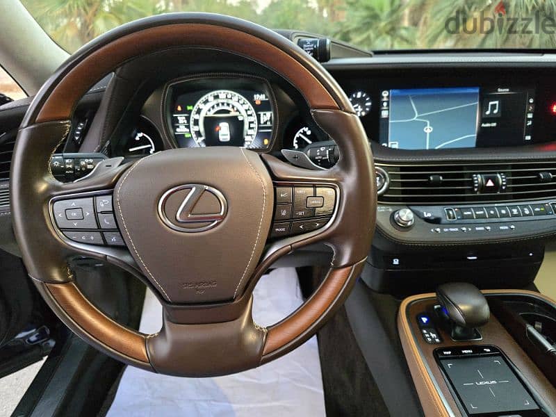 Lexus LS-Series 2020 18