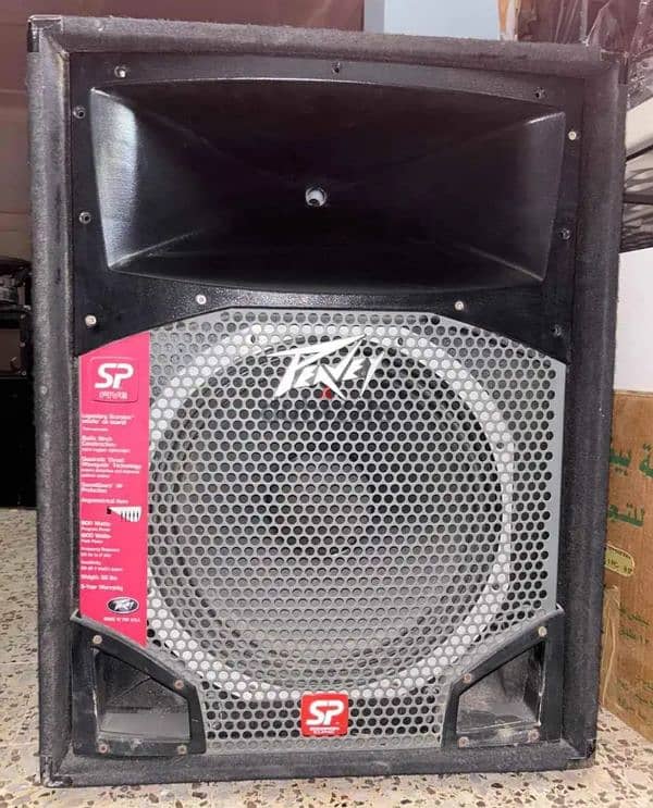 Peavey Professional Speaker 1600 w made in USA 0