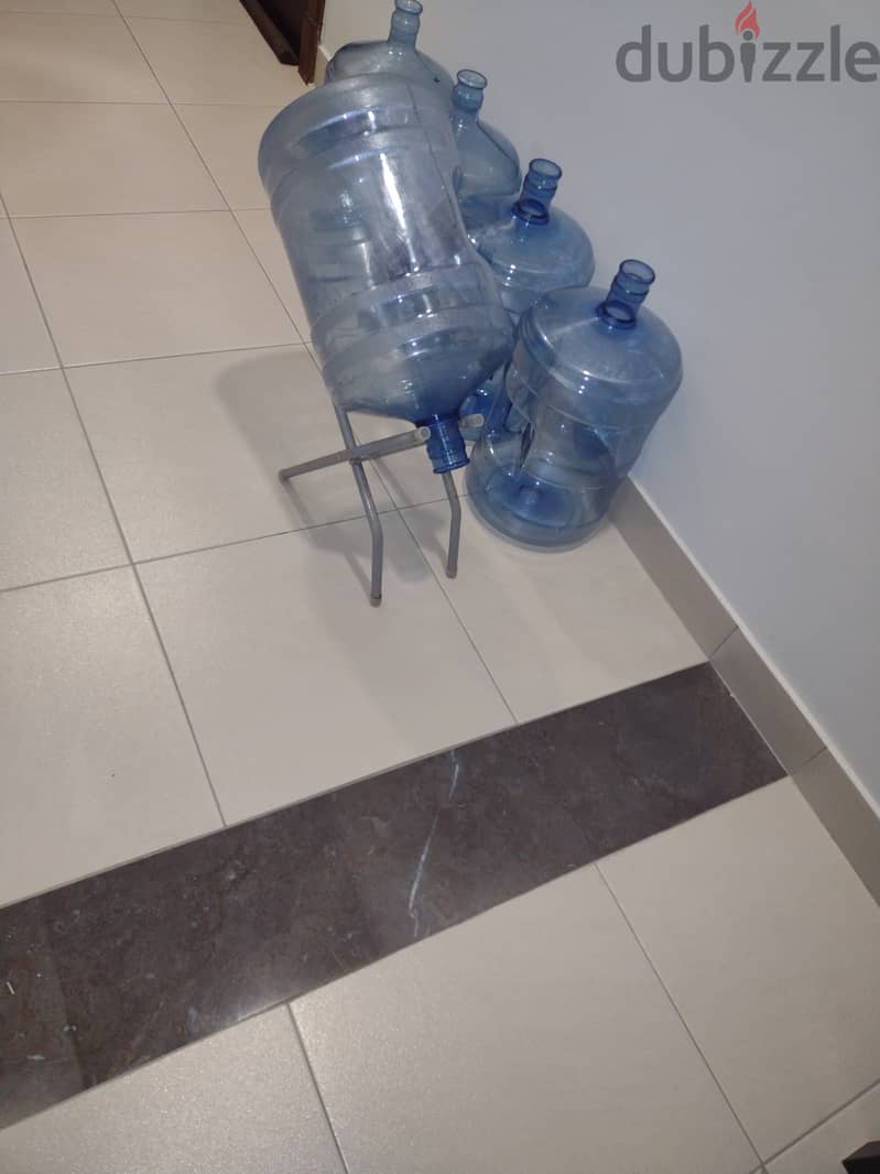 6  Water Bottles with Bottle stand 33569476 1