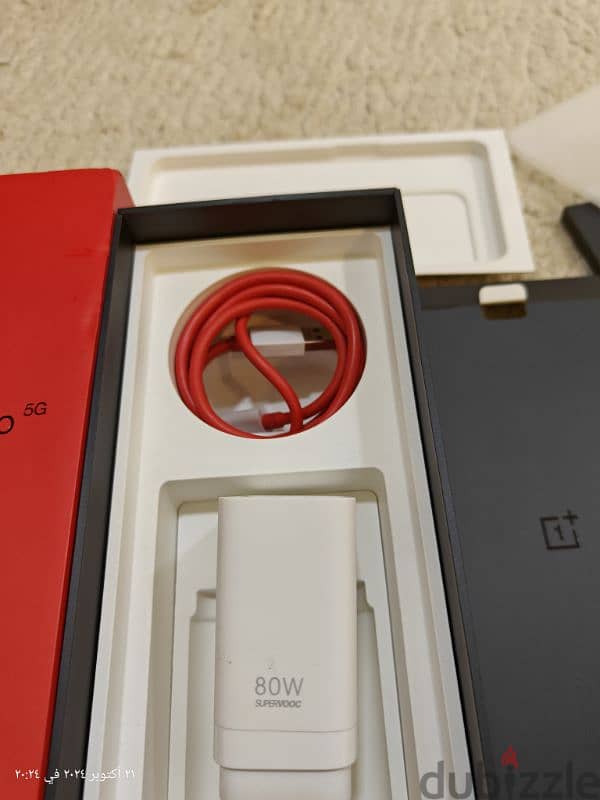 Oneplus 10 pro . . ون بلس 6