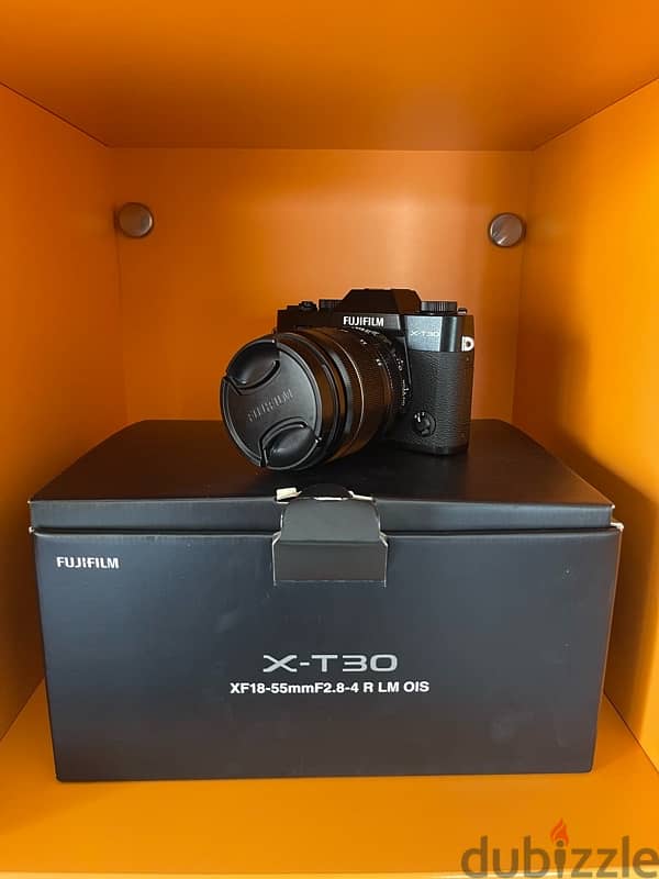 fujifilm XT30 + 18-55mm F2.8 - 4 Zoom Lens 0