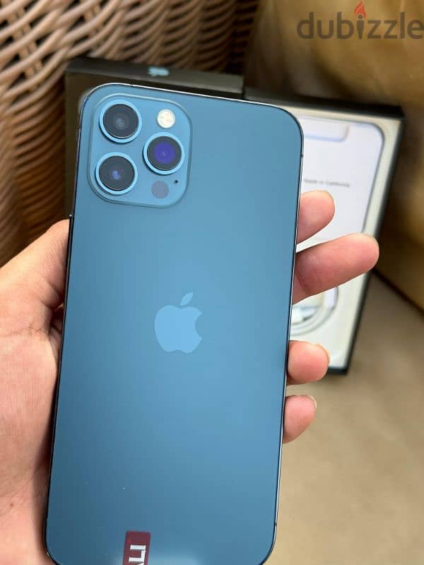 iPhone 12 Pro Max 128 GB Pacific Blue 2