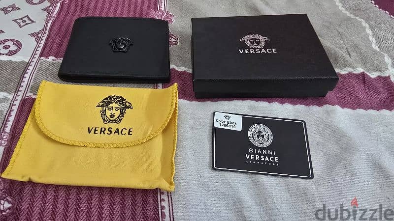 Versace Wallet (Sale) 1