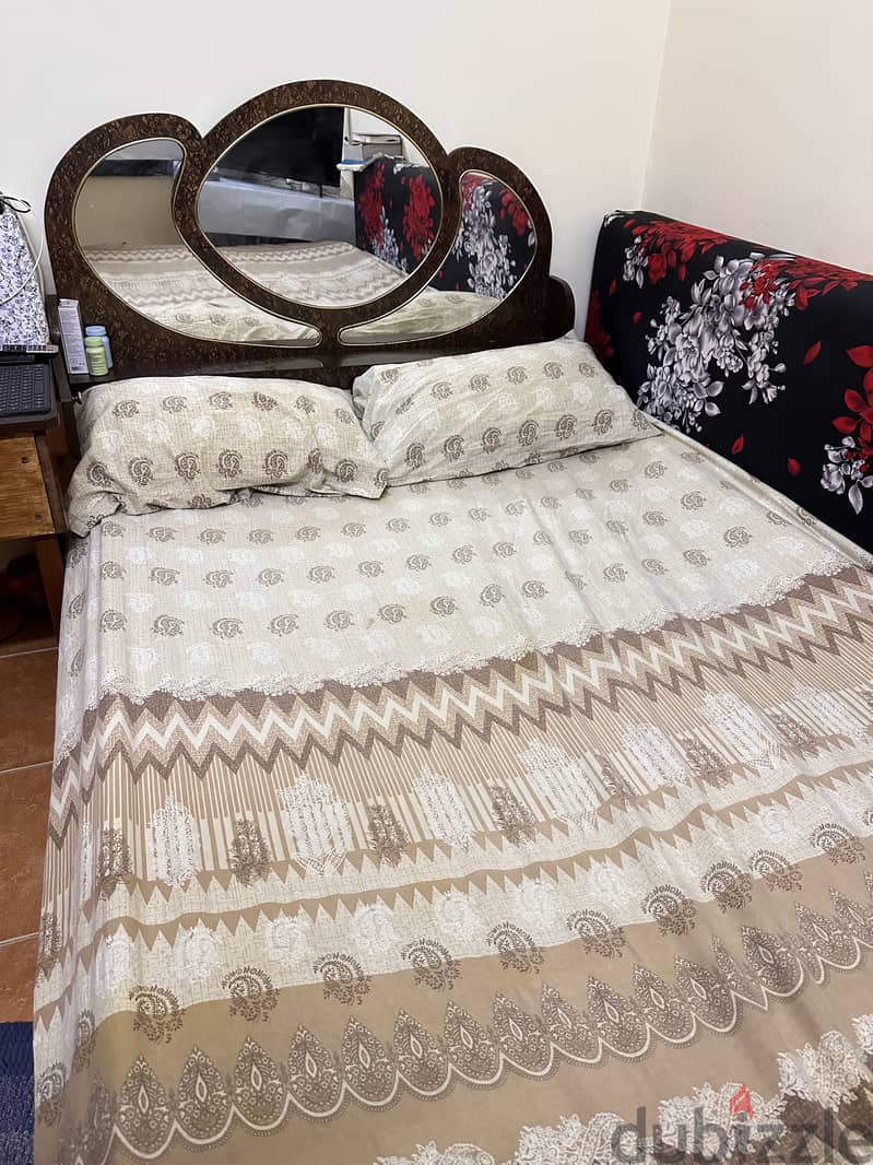 Double Cot with mattress. WhatsApp +919744944426 0