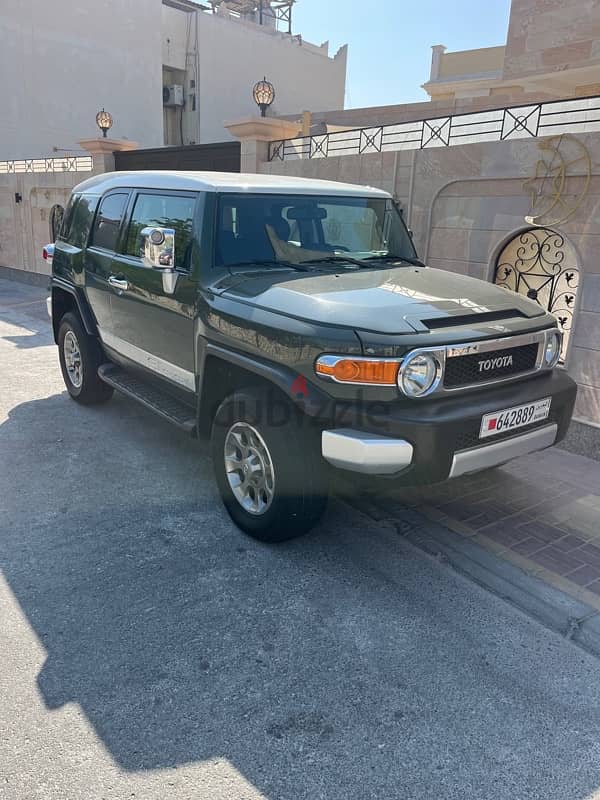 Toyota FJ Cruiser 2011 5