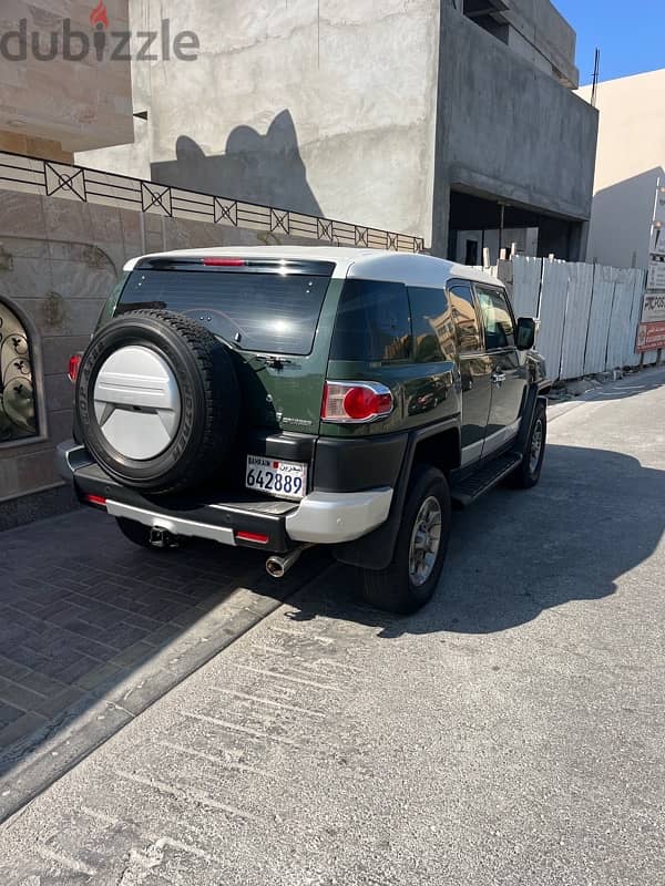 Toyota FJ Cruiser 2011 7