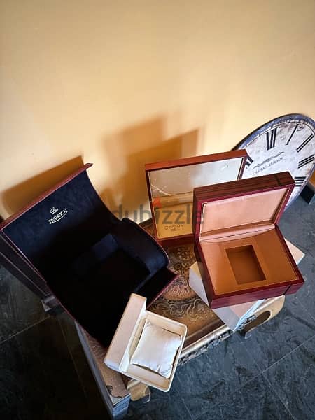 watch boxes available 3