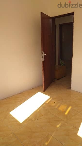 100 BD Family Flat in Excellent Area beside Lulu riffa 6