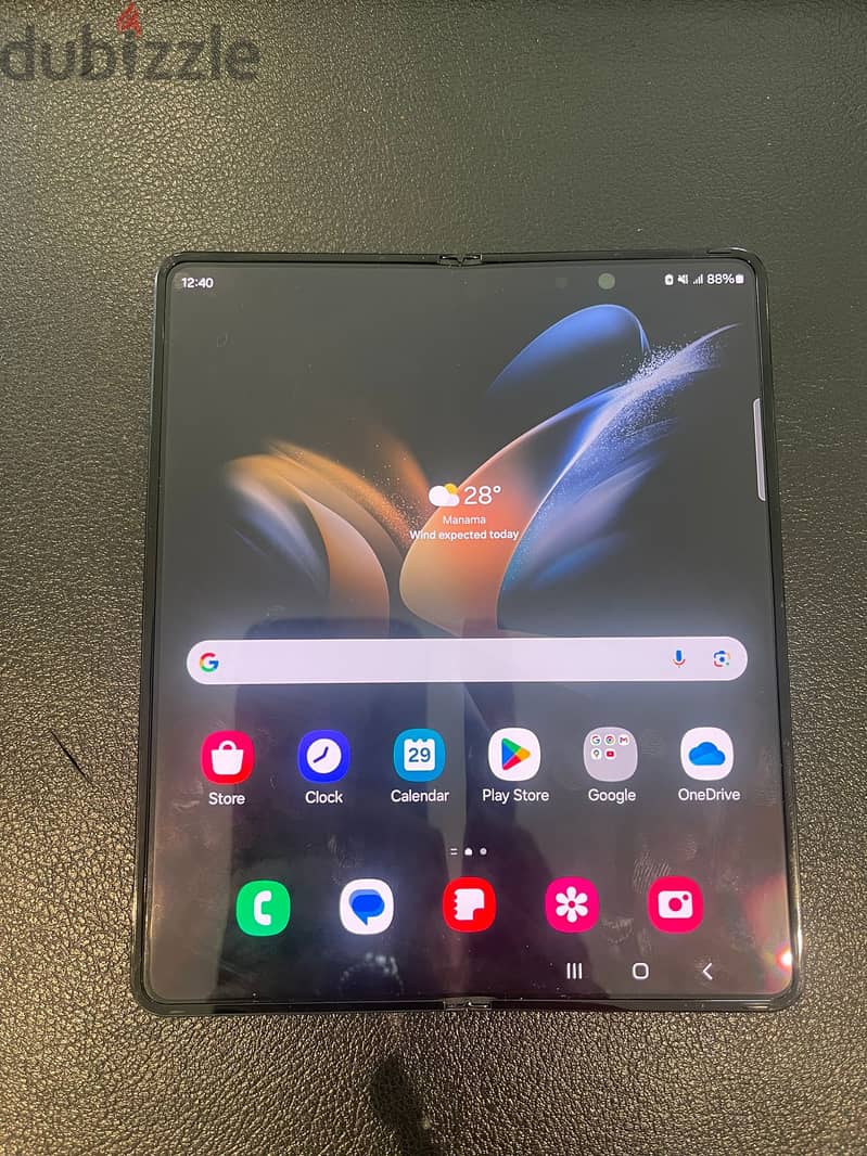 Samsung Galaxy fold 4 Black 256 new condition 2