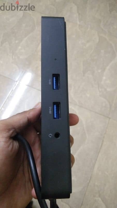 DELL  docking station for sale, with charger 3