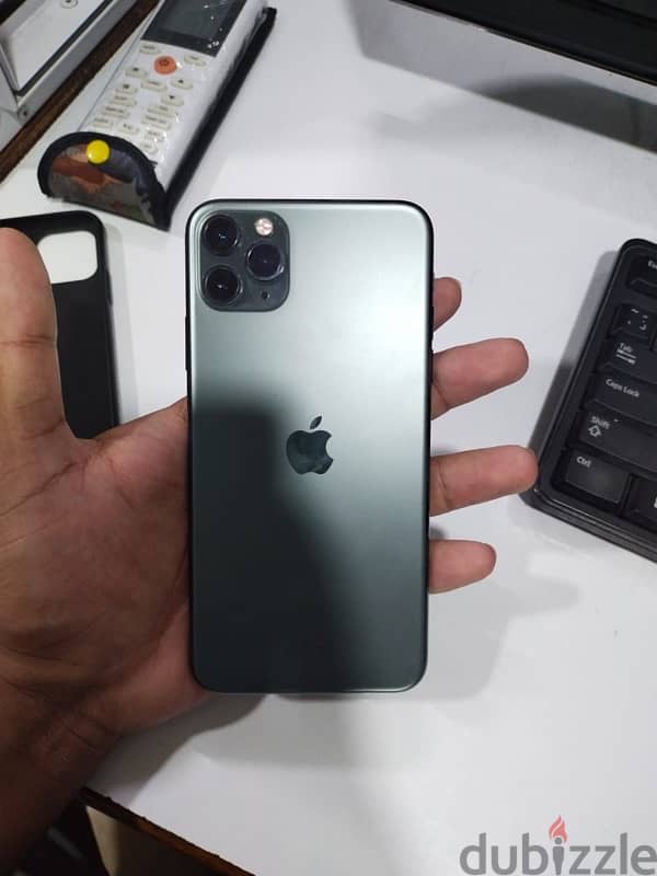 iphone 11promax 256 gb midnight green 1