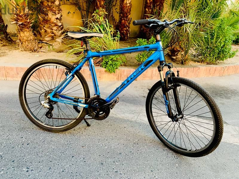 Trek 3500 (2 colour) 1